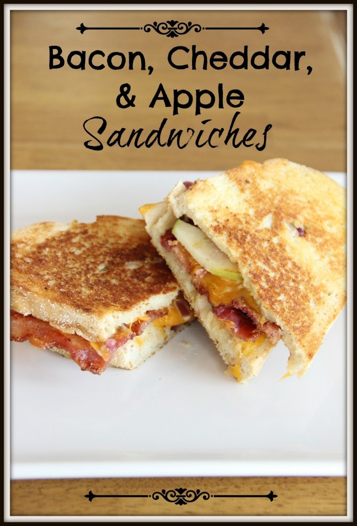 Bacon, Cheddar, and Apple Sandwiches