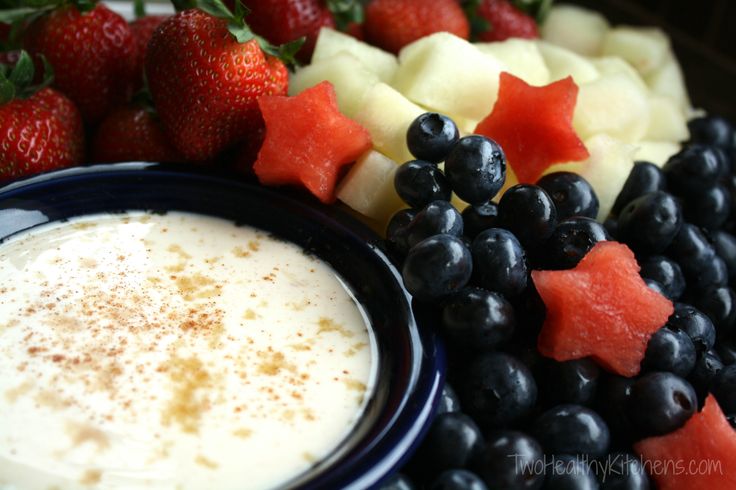 Healthy Sugared Vanilla Yogurt Fruit Dip