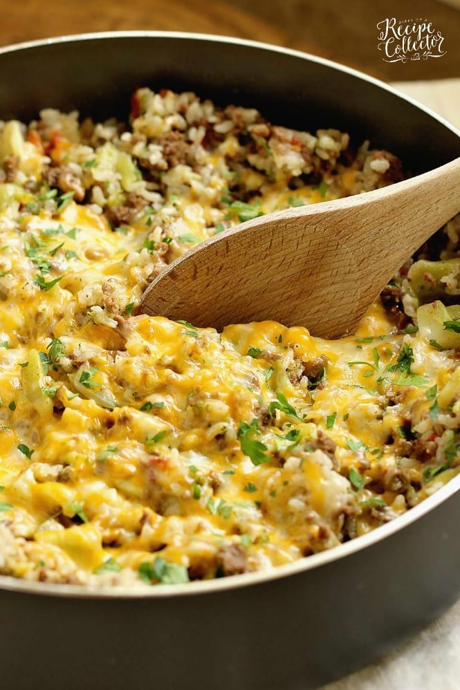 One-Pot Beefy Broccoli Rice - A quick, easy, and hearty one-pot supper filled with ground beef, broccoli, rice and topped with cheese.