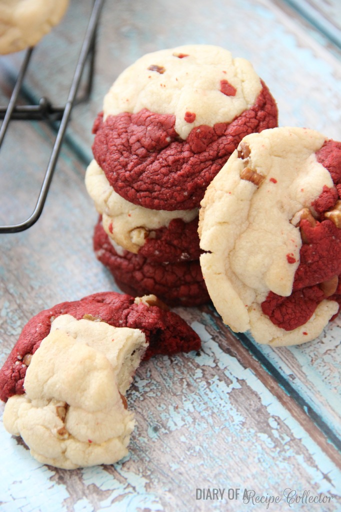 Red Velvet & White Cake Mix Cookie s