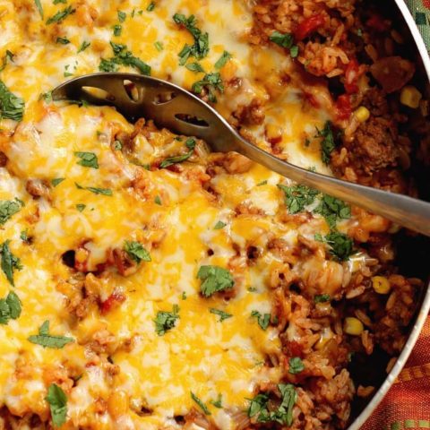 One-Pot Mexi Beef & Corn Bake - This is a super easy  one-pot dish filled with ground beef, tomatoes, corn, rice, and Mexican spices. 