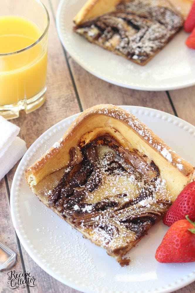 Nutella Swirl Puffy Pancake - An easy to prepare oven-baked pancake filled with swirls of Nutella.