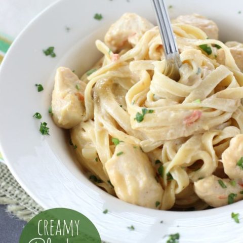 Creamy Chicken Fettuccine - A creamy and perfect pasta dish to please everyone!