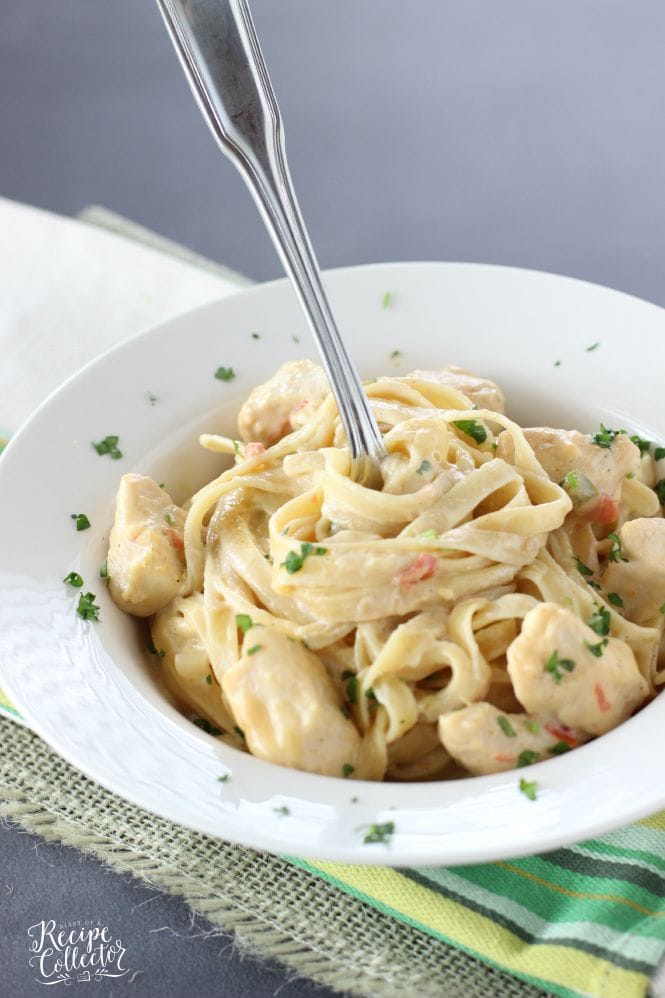 Creamy Chicken Fettuccine - A creamy and perfect pasta dish made with a little spice and sure to please everyone!