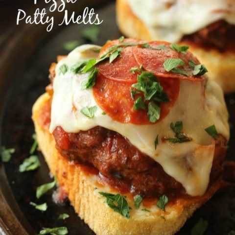 Pizza Patty Melts - Flavorful patty melts coated in sauce served atop a garlic toast and topped with pepperoni, mozzarella, and parsley. #BertolliTuscanTour #ad