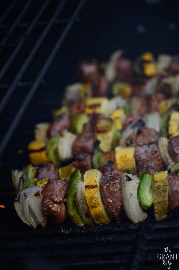 Weekly Family Meal Plan - Italian Steak Kabobs