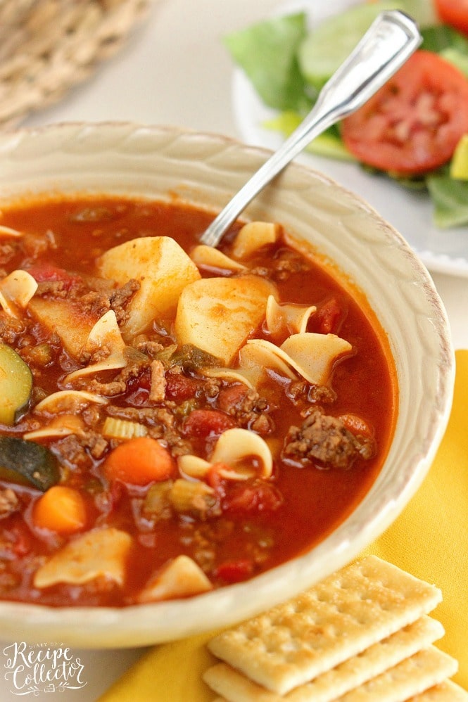 Easy Vegetable Beef Soup - A hearty comforting classic meal with ground beef.