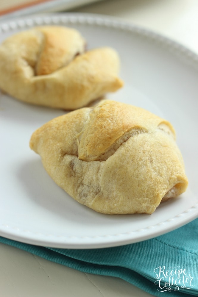Resurrection Rolls - A yummy cinnamon breakfast treat with a meaningful lesson for your children this Easter.