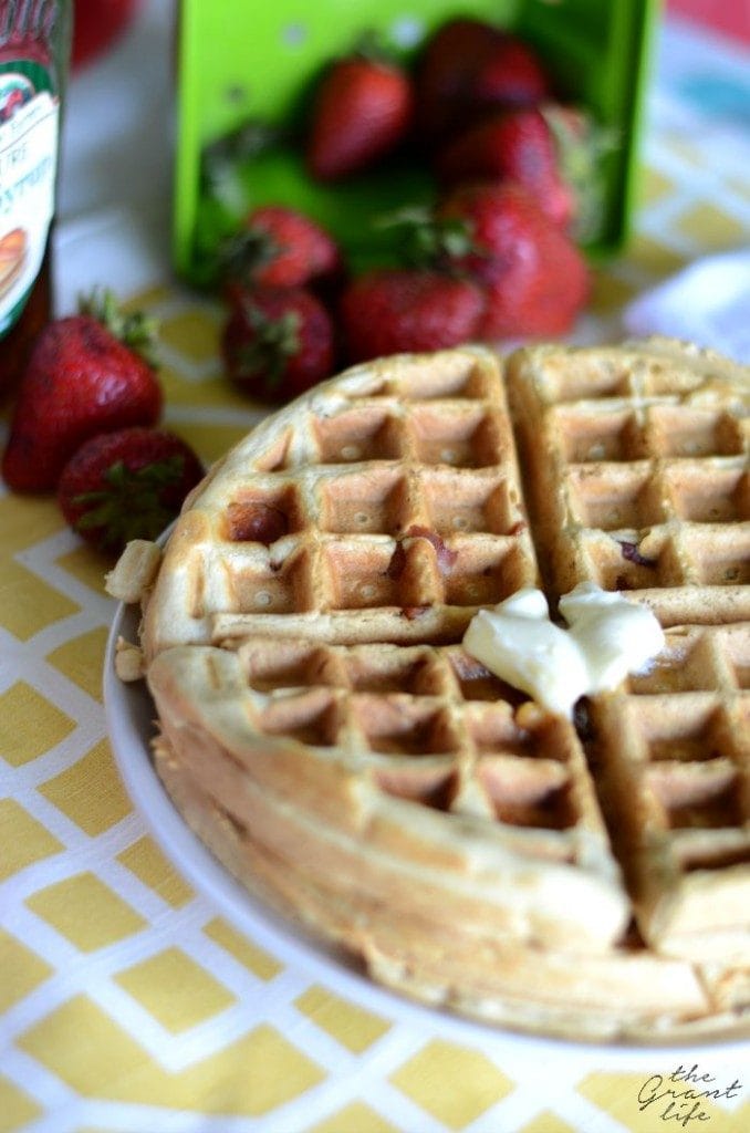 Weekly Family Meal Plan - Maple Bacon Waffles