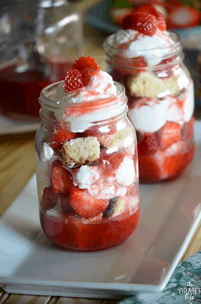 Weekly Family Meal Plan - Strawberry Shortcake Parfait