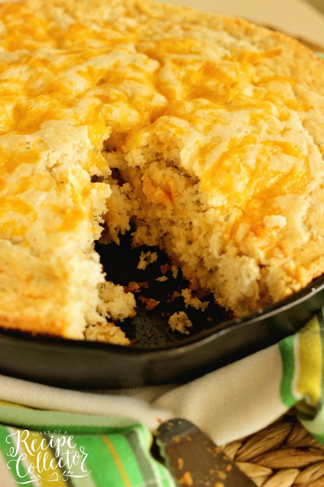 This Beer & Cheese Skillet Bread recipe is super easy and delicious! Plus it requires minimal ingredients!