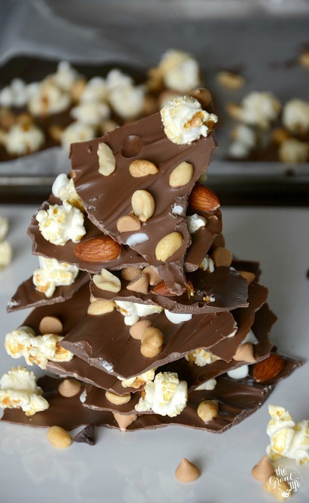 Weekly Family Meal Plan - Sweet & Salty Popcorn Bark