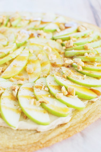 Weekly Family Meal Plan - Taffy Apple Pizza