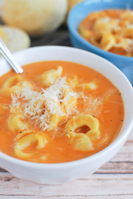 Creamy Tomato Tortellini Soup