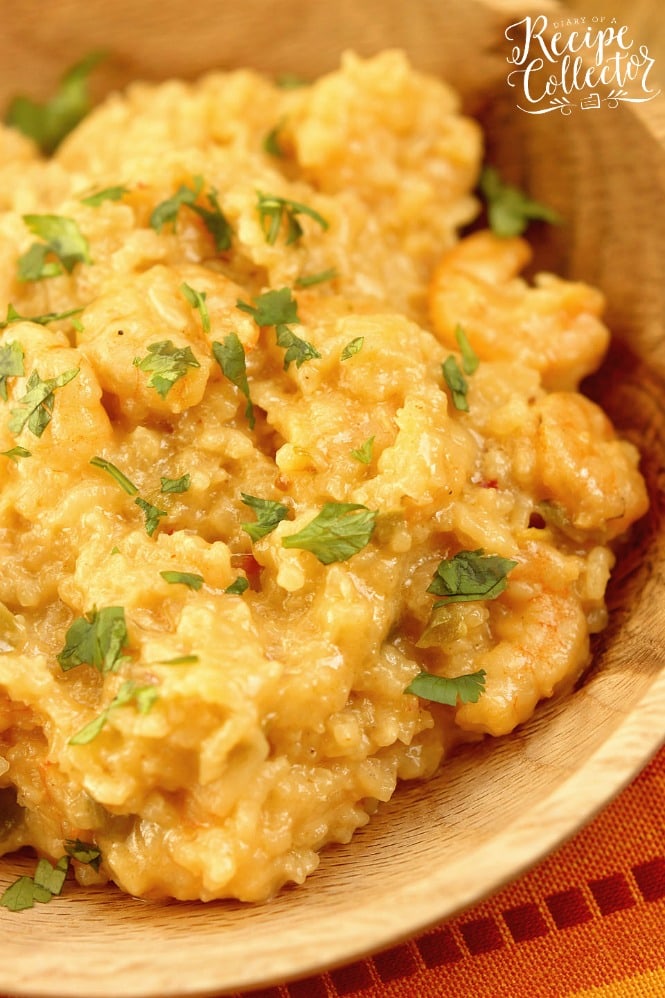 Mexican Rice-Cooker Shrimp & Rice - An easy, cheesy shrimp and rice packed with fabulous flavor! It's a perfect comforting weeknight meal!