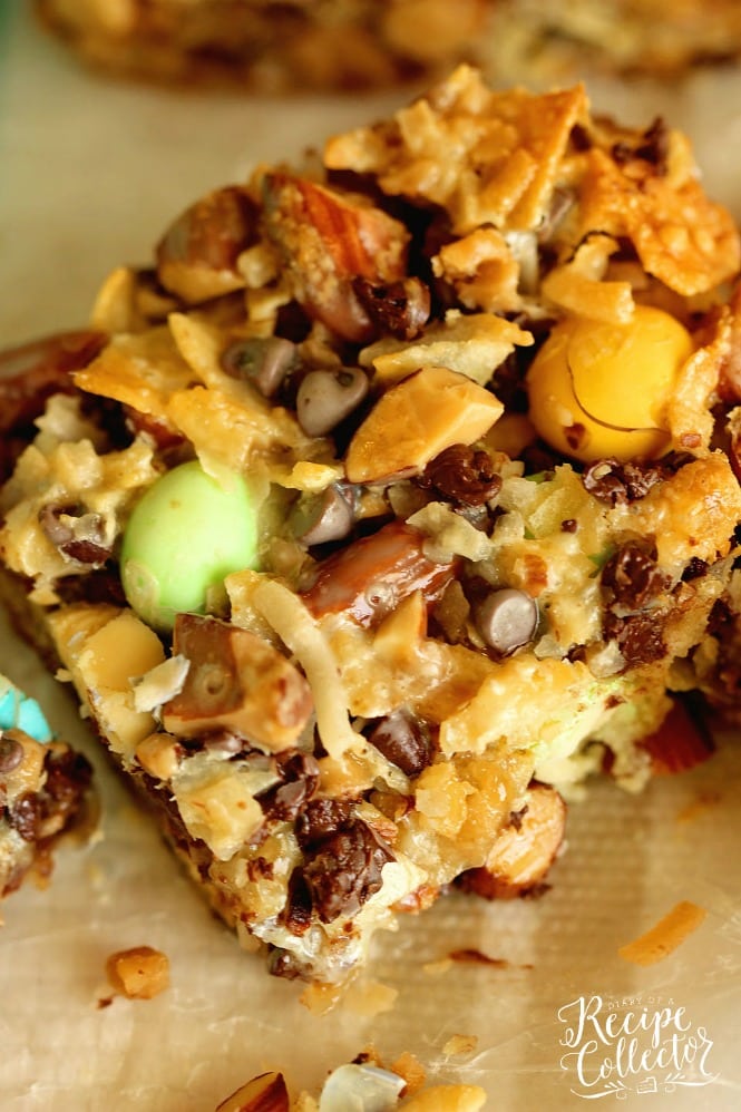 Easter Everything Bars are filled with so many good things including potato chips, coconut, almonds, chocolate chips, toffee bits, and white chocolate candies! They are the perfect sweet and salty combo!