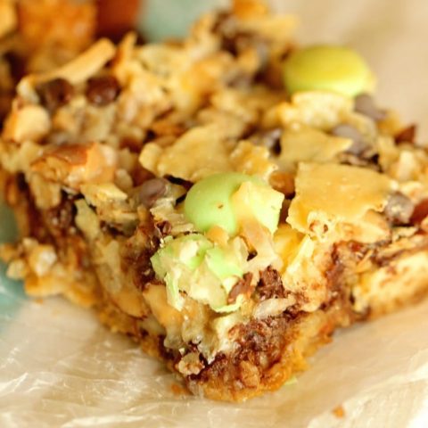 Easter Everything Bars are filled with so many good things including potato chips, coconut, almonds, chocolate chips, toffee bits, and white chocolate candies! They are the perfect sweet and salty combo!