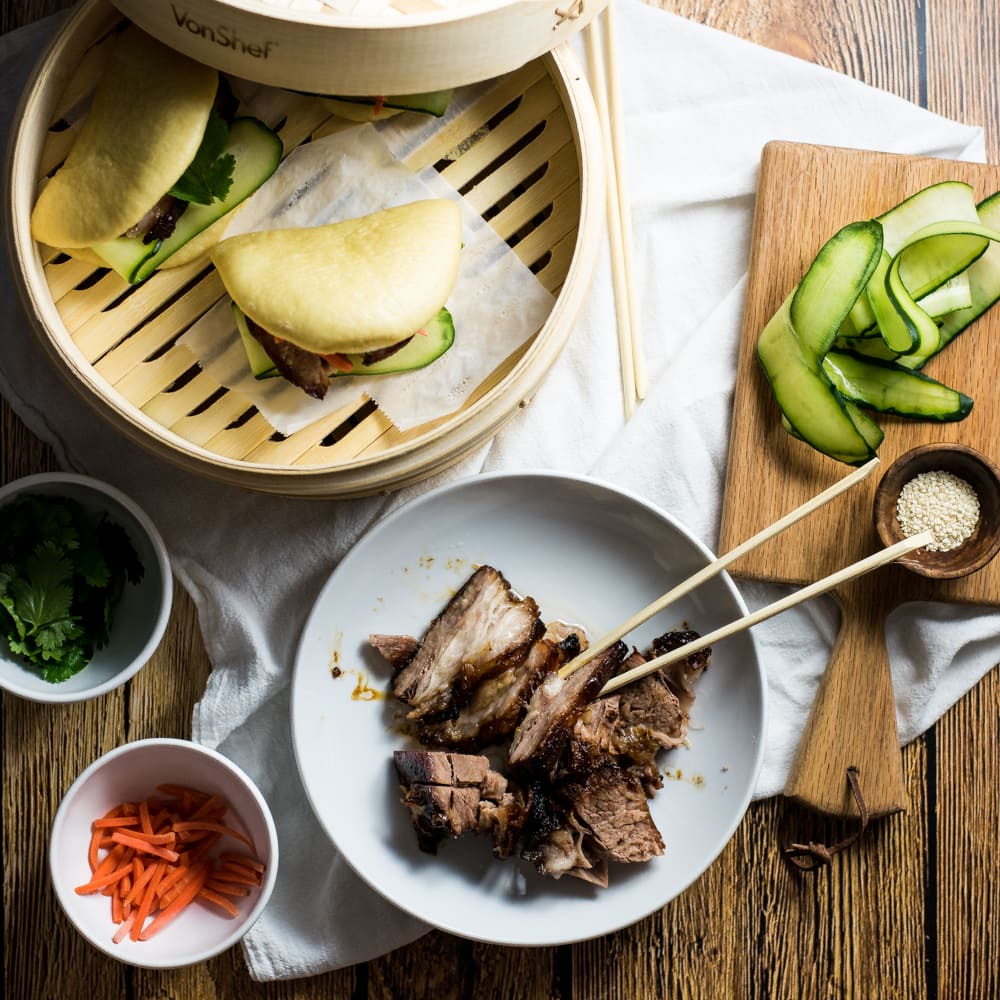 Braised Pork Belly Steam Buns