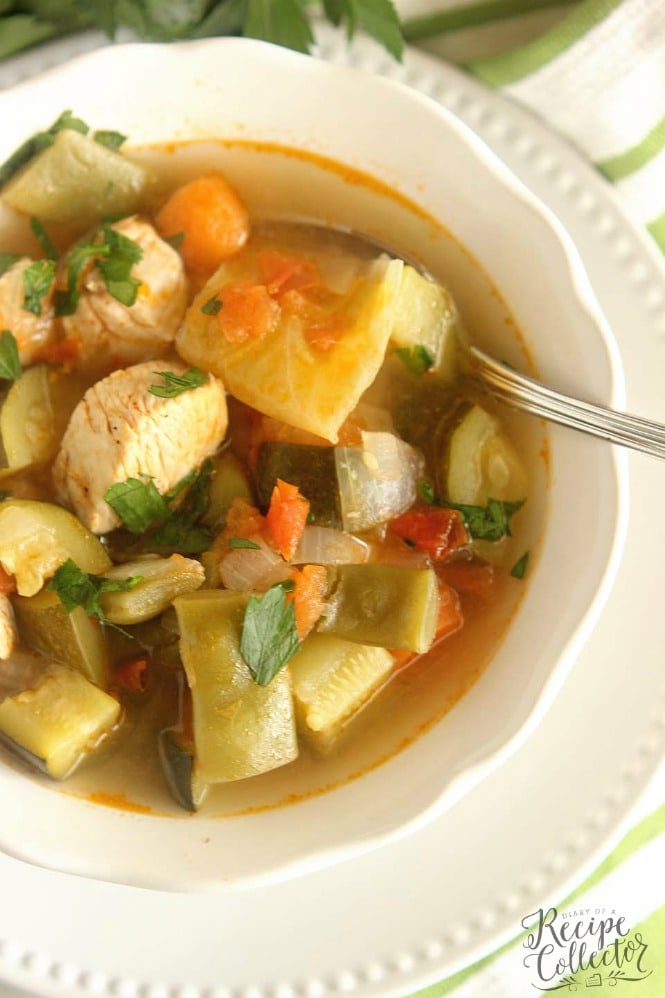 Skinny Chicken and Vegetable Soup - This healthy soup is filled with tons of great vegetables and chicken in a light broth. It will leaving you feeling full and guilt-free!!