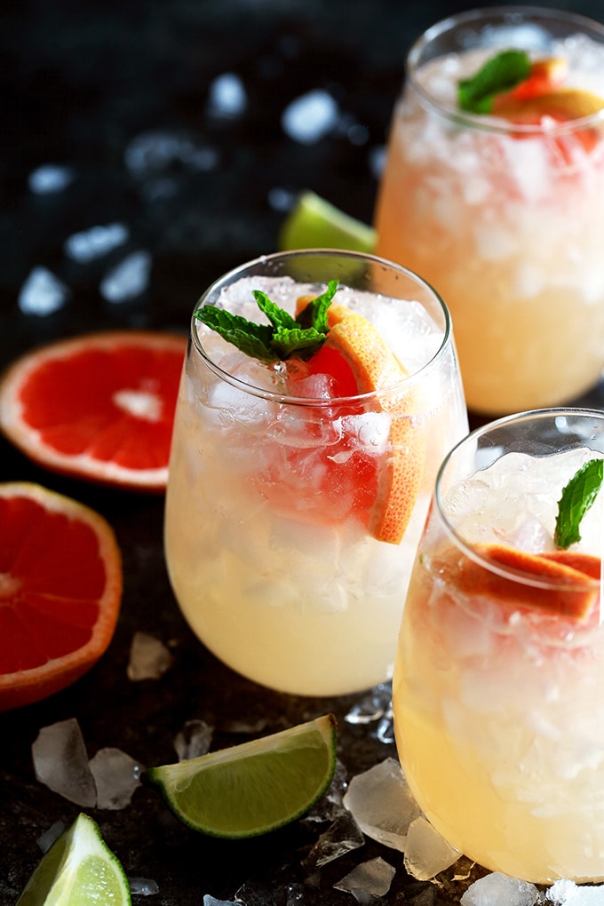 Grapefruit Mojitos