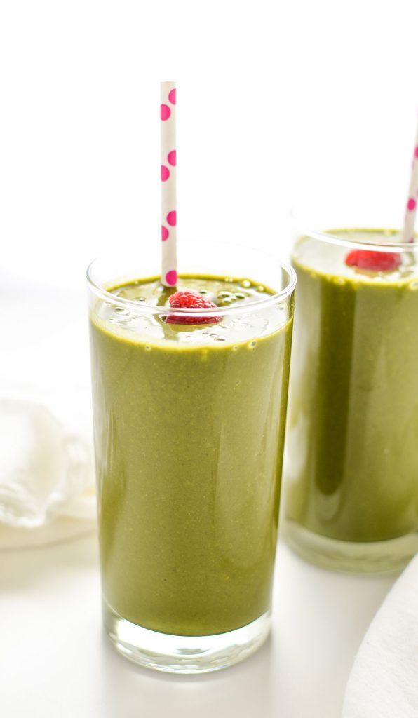 Raspberry Matcha Super Green Smoothie