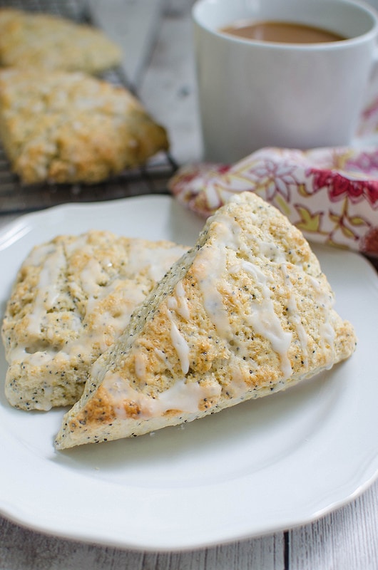 Lemon Poppyseed Scones