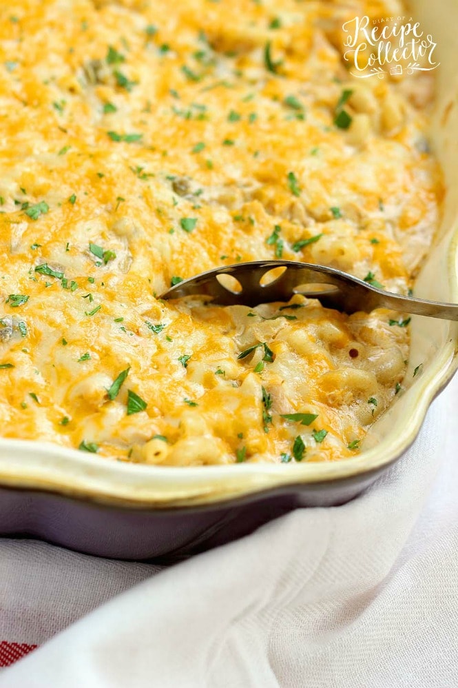 Green Chile Chicken Mac & Cheese - This hearty all-in-one macaroni and cheese dinner idea is filled with chicken, green chiles, corn, and of course all the creamy cheese!
