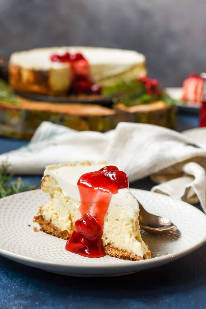 https://neighborfoodblog.com/2017/11/sour-cream-cheesecake.html