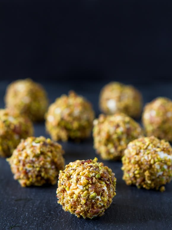 https://www.azestybite.com/bacon-pistachio-goat-cheese-balls/