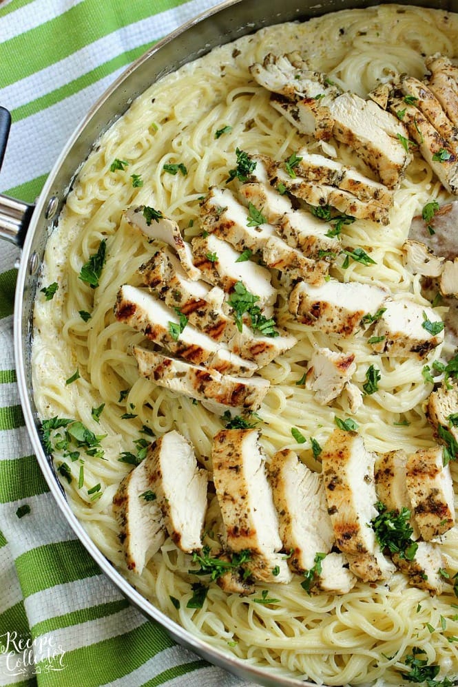 Basil Pesto Chicken Alfredo - An easy, delicious, and quick 30 minute chicken dinner recipe!