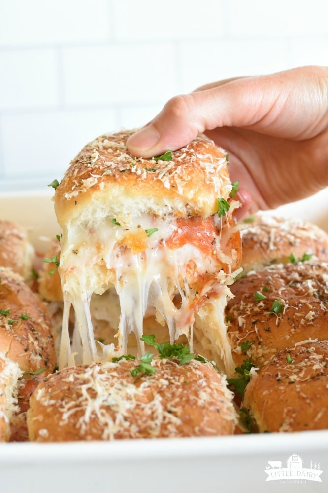 Make-Ahead Pepperoni Pizza Sliders