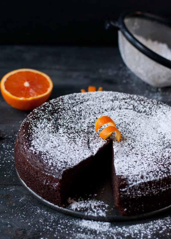 Nigella's Flourless Chocolate Orange Cake