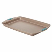 Rachael Ray Cucina Nonstick Bakeware Baking Pan / Cookie Sheet, Baking Sheet, 11-Inch x 17-Inch, Latte Brown, Agave Blue Handle Grips