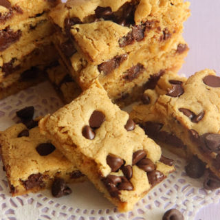 Gooey Brown Sugar Chocolate Chip Bars