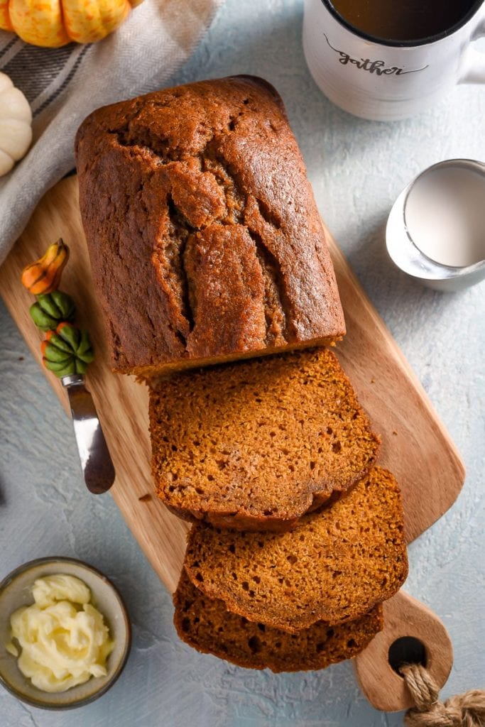 Easy Pumpkin Bread (One Bowl Recipe)