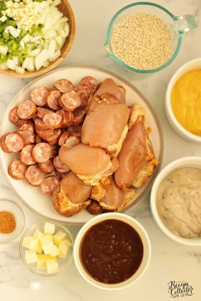 Cajun Baked Chicken and Rice - An easy to put together delicious chicken dinner recipe that will leave your home smelling amazing!