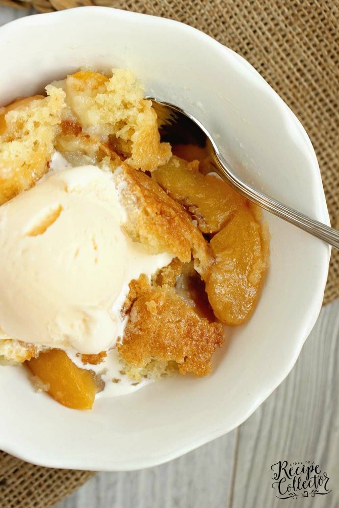 Old-Fashioned Peach Cobbler Recipe - A quick and easy to prepare cobbler with a light sweetened buttery cake topping!  