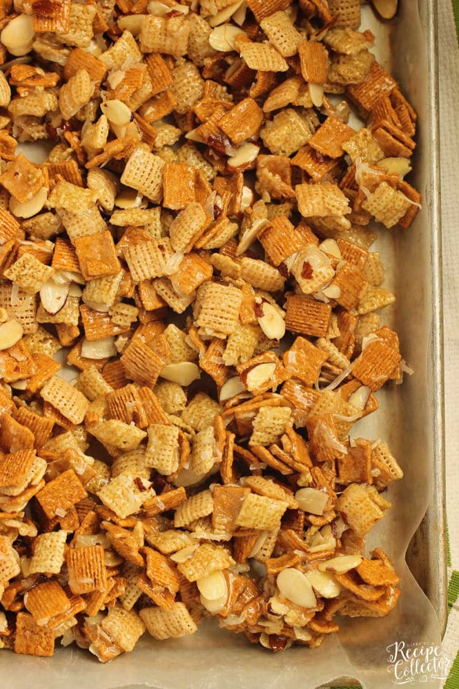 Christmas Crunch - Get ready for some serious snacking!  This sweet snack mix will be a hit!  It's wonderfully addicting and perfect for an appetizer and even a gift!