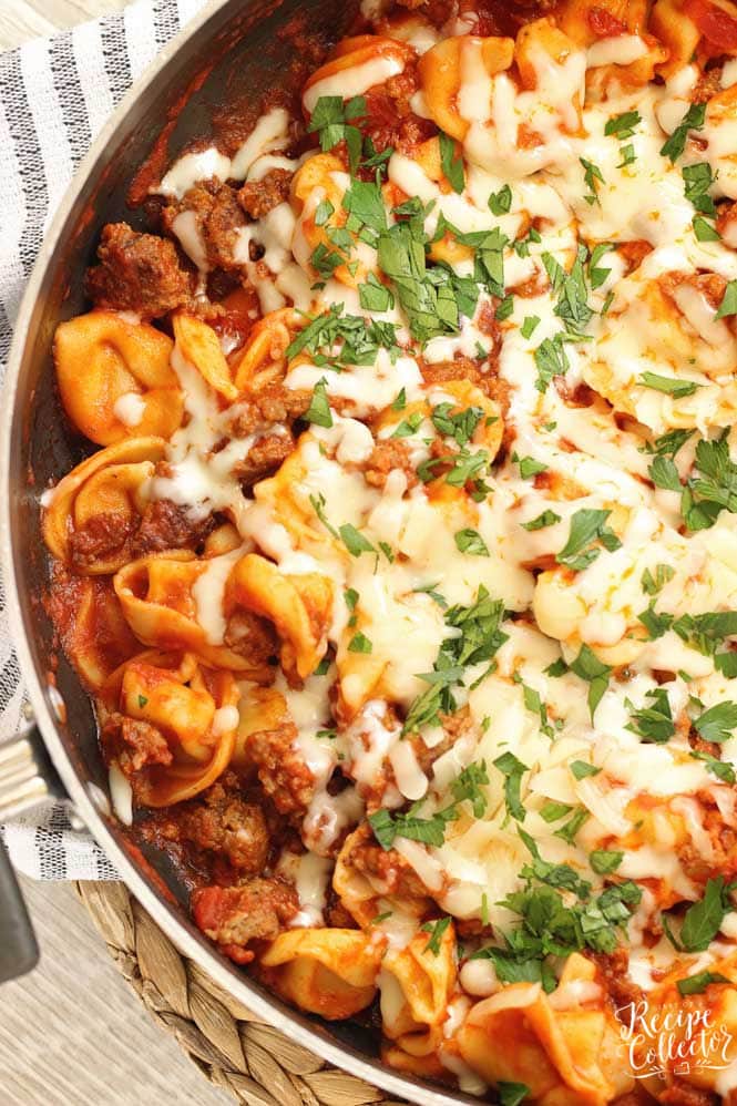 Easy Sausage Tortellini Pasta - This pasta recipe has become a dinner time favorite around here!  It's filled with cheese tortellini and breakfast sausage, which gives this one its delicious flavor!