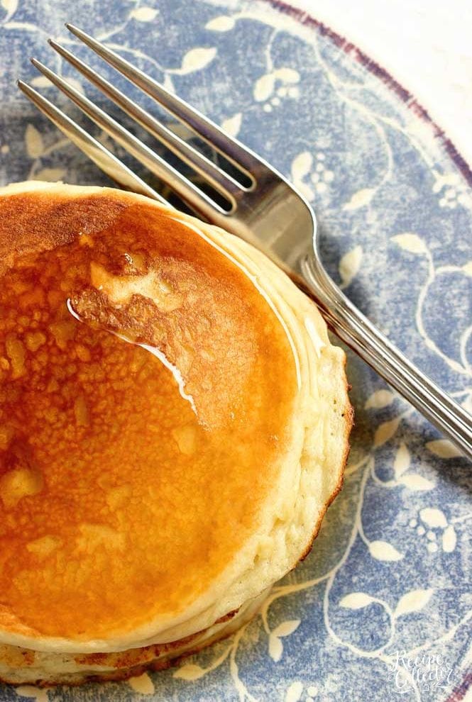 Best Protein Pancakes - These pancakes are the best I've tried! They are high in protein, low in carbs, and low in calories!