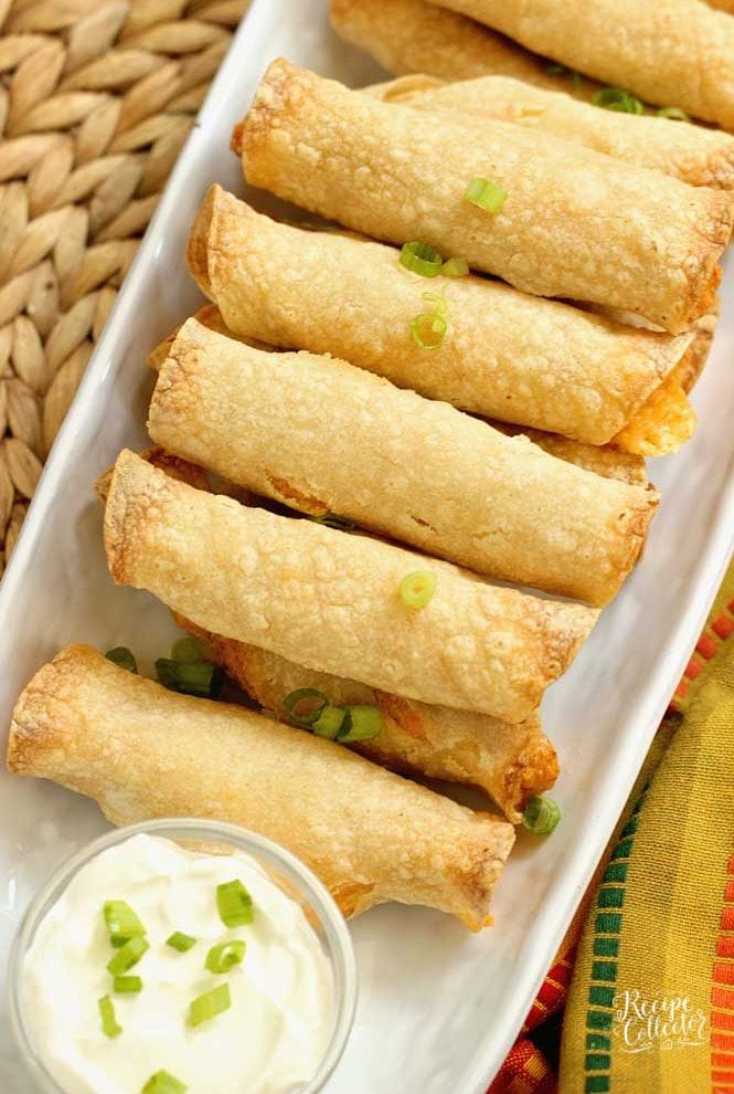 Easy Homemade Chicken Taco Taquitos make a fun snack or lunch idea! They are easy to make ahead and freeze! Perfect for busy school days!