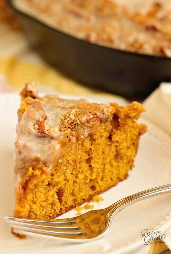 Easy Pumpkin Skillet Coffee Cake - An easy pumpkin recipe perfect for fall. It comes together in one bowl and then it's topped with a sugared pecan topping and an easy glaze.