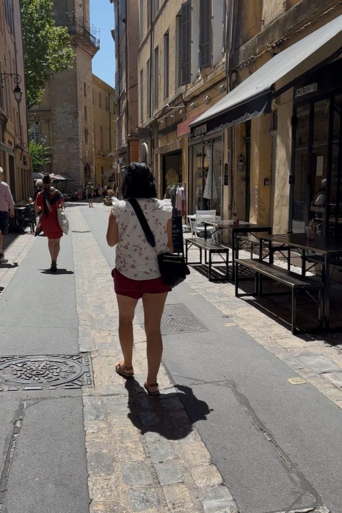 Here is how we spent 6 gorgeous days in the south of france where we toured many Villages, ate the wonderful foods of provence, and enjoyed the beautiful mediterranean on the french riviera!