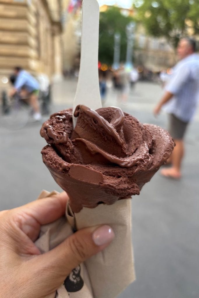 Here is how we spent 6 gorgeous days in the south of france where we toured many Villages, ate the wonderful foods of provence, and enjoyed the beautiful mediterranean on the french riviera!