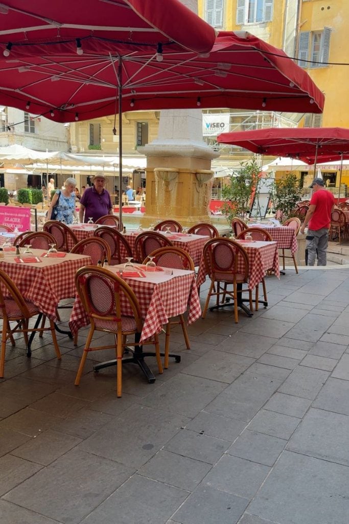 Here is how we spent 6 gorgeous days in the south of france where we toured many Villages, ate the wonderful foods of provence, and enjoyed the beautiful mediterranean on the french riviera!